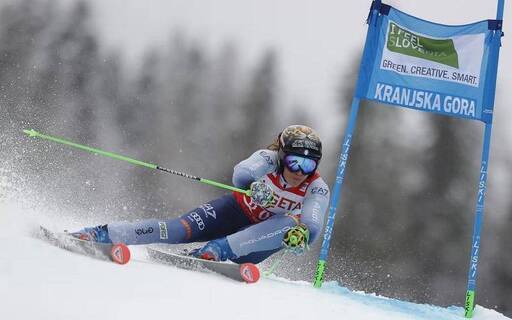 SG in Slovenia: vince Grenier, Brignone a podio, Shiffrin solo nona