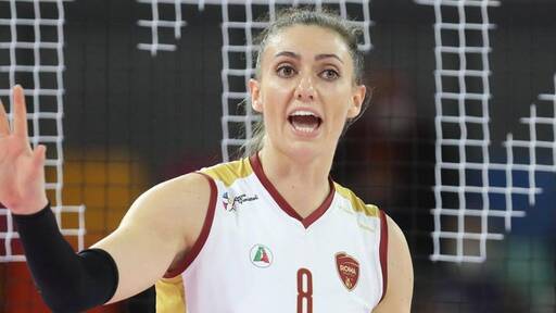 Lena Stigrot, una tedesca a Cuneo: origini e carriera della schiacciatrice 